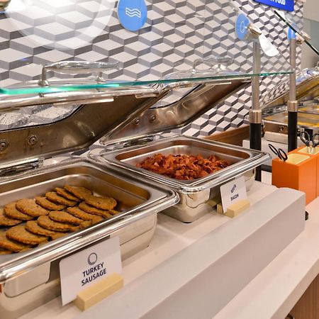 Holiday Inn Express & Suites Terrace By Ihg Ngoại thất bức ảnh