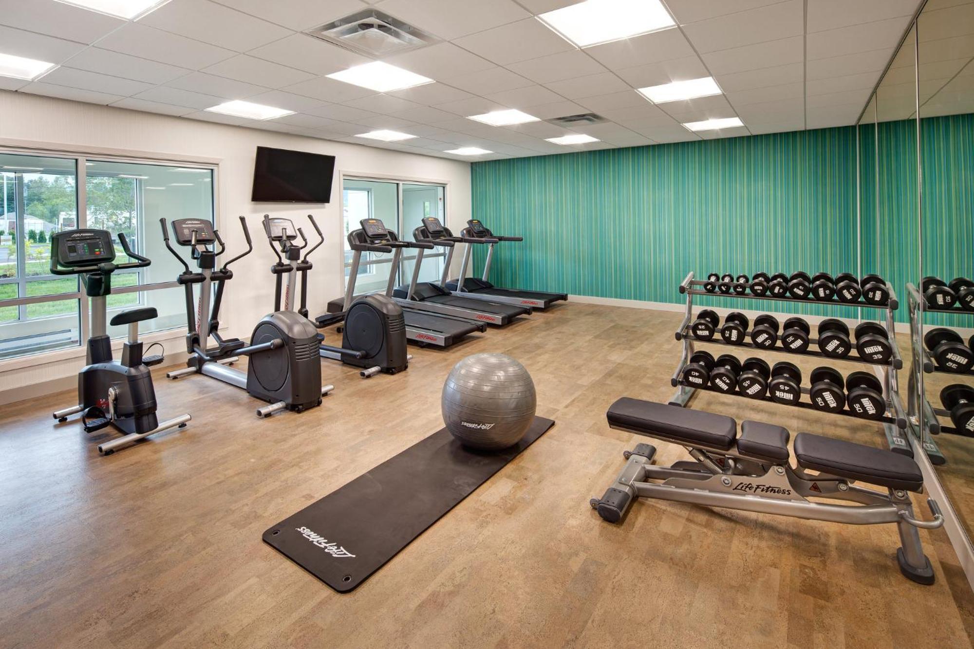 Holiday Inn Express & Suites Terrace By Ihg Ngoại thất bức ảnh